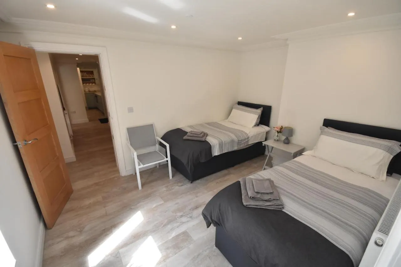 Modern Apartment Near City Centre And The Bay Cardiff