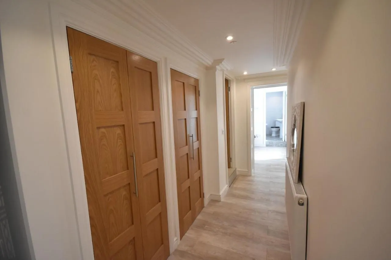 Modern Apartment Near City Centre And The Bay Cardiff