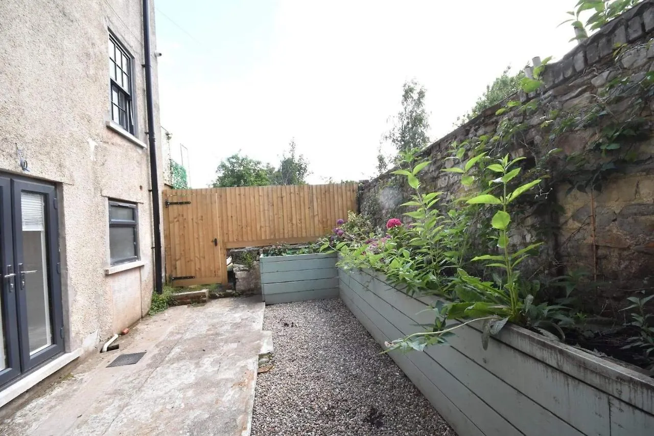 Modern Apartment Near City Centre And The Bay Cardiff